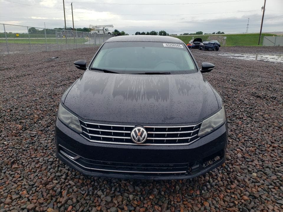 2017 VOLKSWAGEN PASSAT S 5