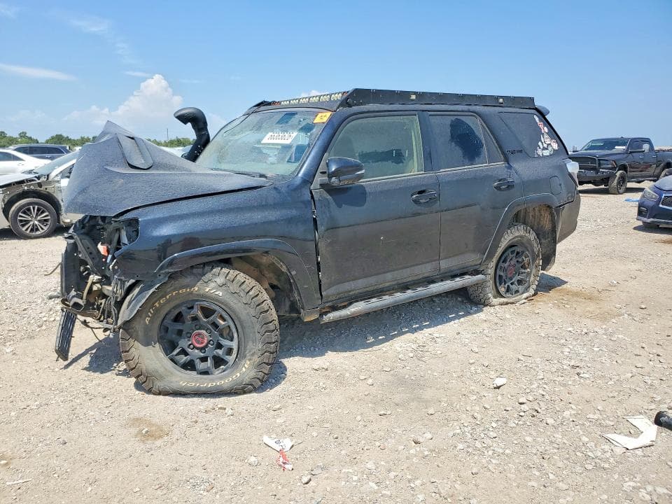 2023 TOYOTA 4RUNNER TRD PRO - 1