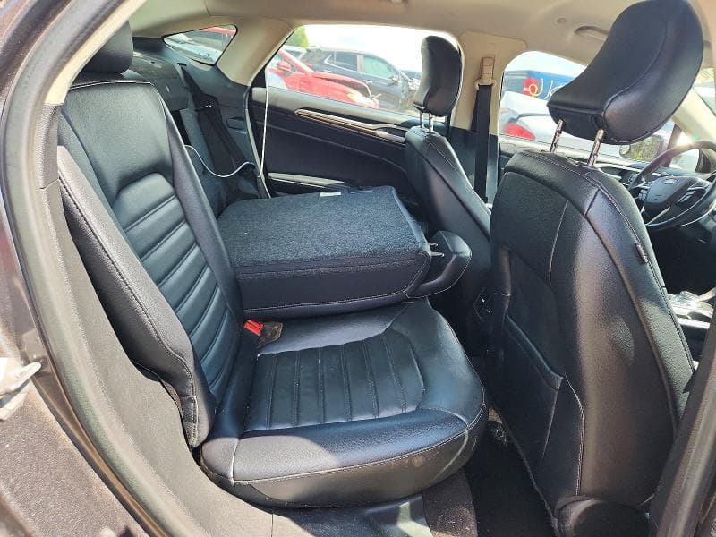 2017 FORD FUSION SE PHEV 10