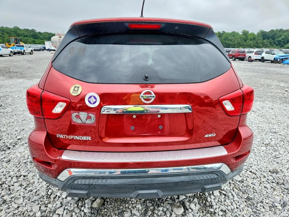 2017 NISSAN PATHFINDER S 6