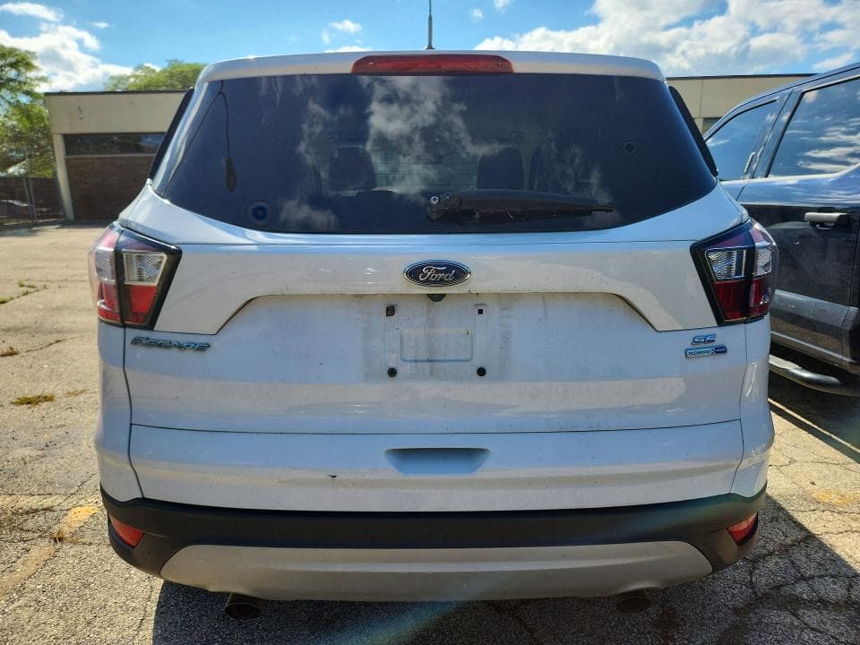 2017 FORD ESCAPE SE 6