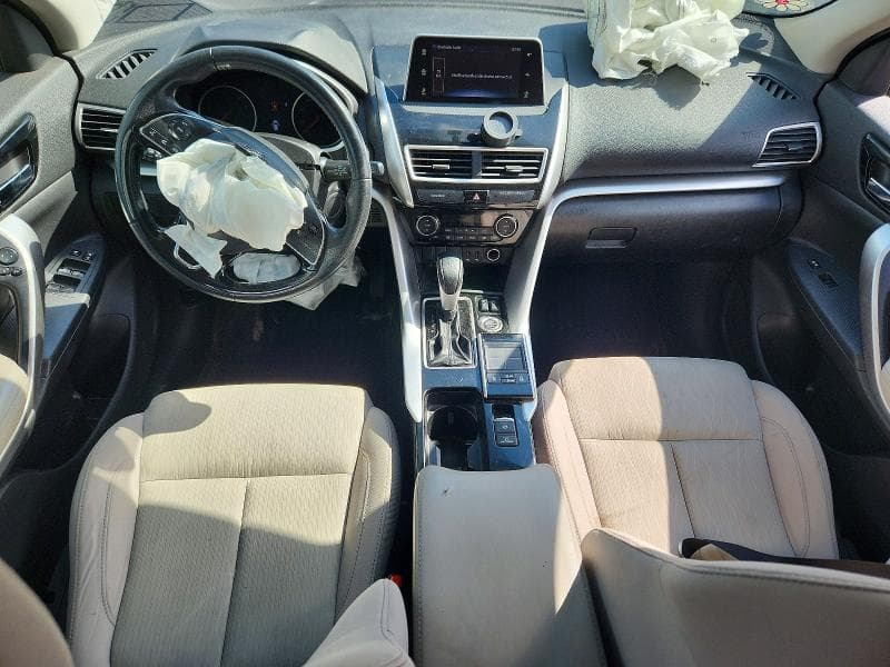 2019 MITSUBISHI ECLIPSE CROSS SE 8