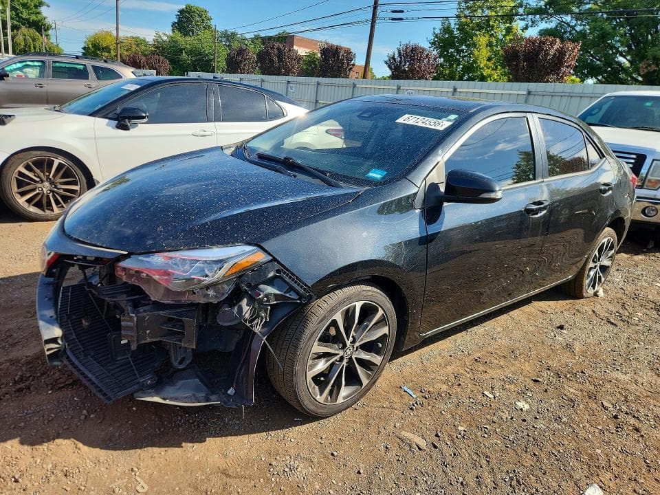 2017 TOYOTA COROLLA SE - 1