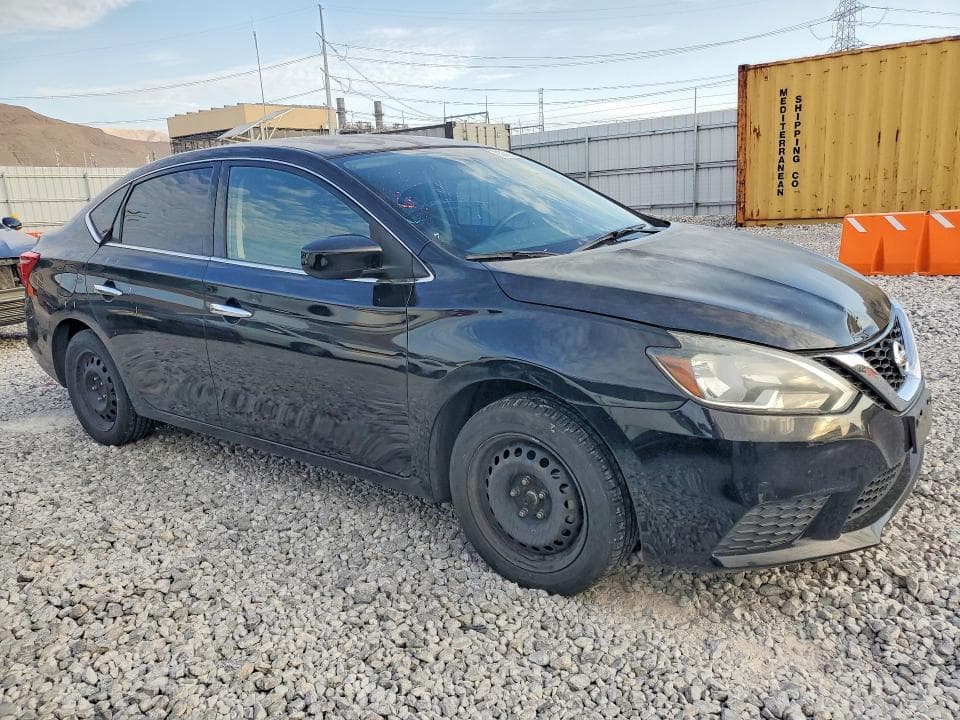 2017 NISSAN SENTRA S 4