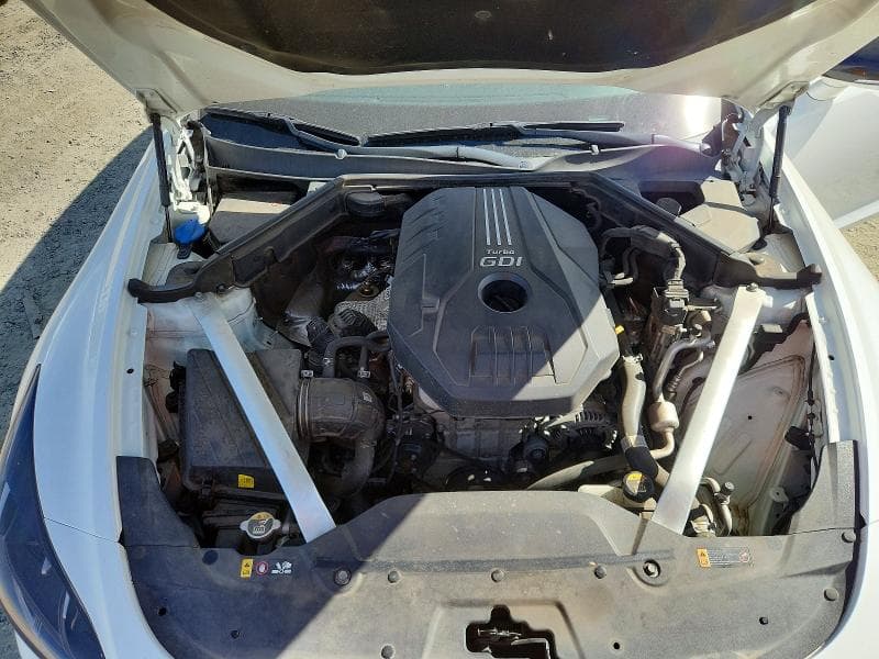 2019 KIA STINGER BASE 11