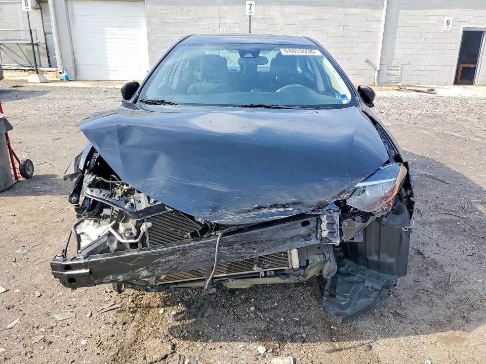2018 TOYOTA COROLLA LE 5