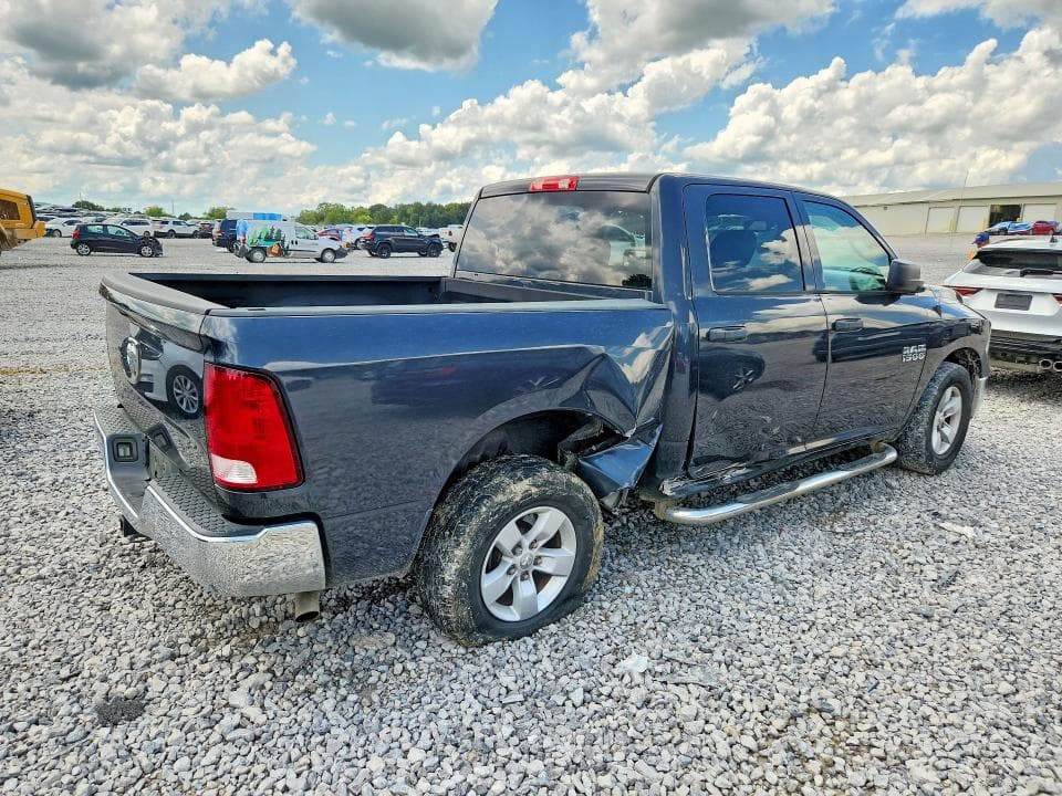 2018 RAM 1500 ST 3