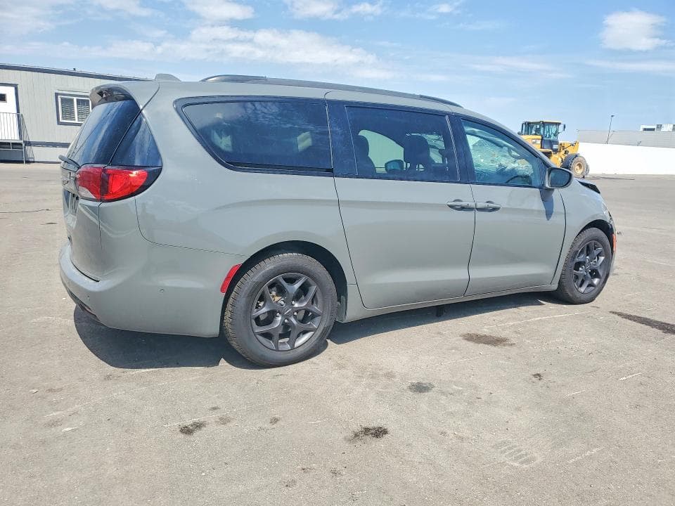 2020 CHRYSLER PACIFICA TOURING L PLUS 3