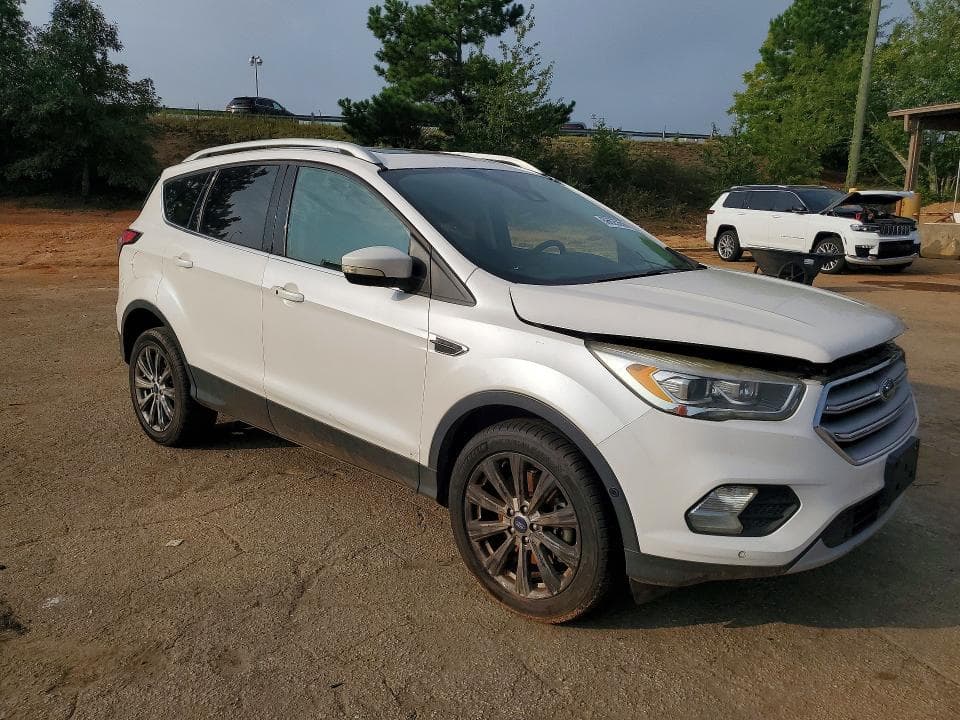 2018 FORD ESCAPE TITANIUM 4