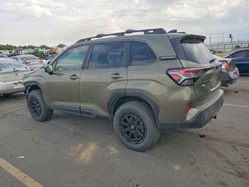 2025 SUBARU FORESTER LIMITED 2