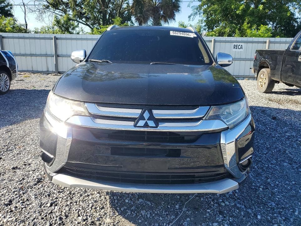 2017 MITSUBISHI OUTLANDER SE 5