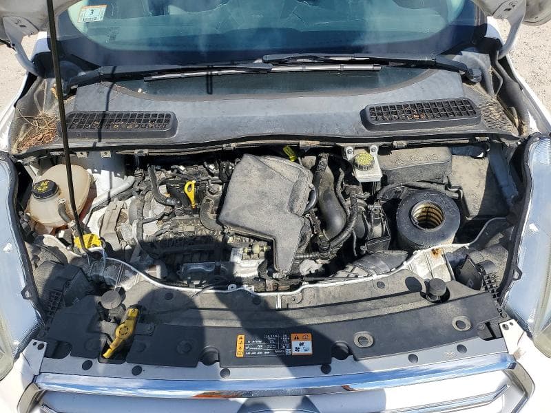 2017 FORD ESCAPE SE 12
