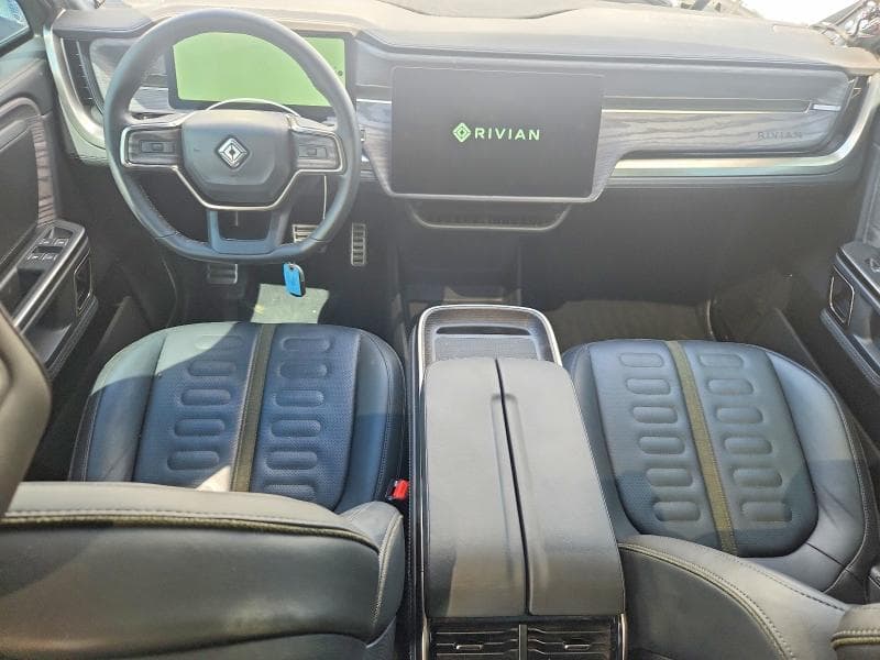 2022 RIVIAN R1S LAUNCH EDITION 8