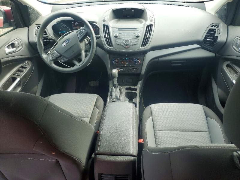 2017 FORD ESCAPE SE 8