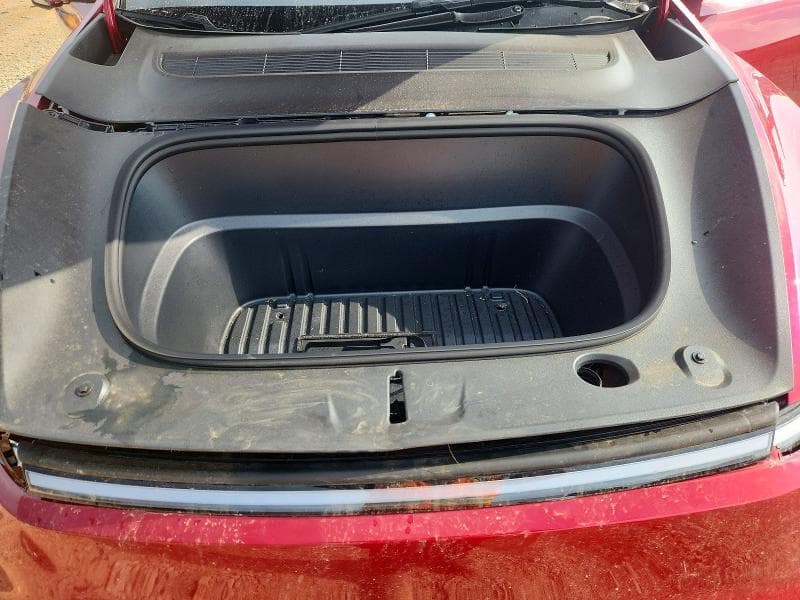 2026 TESLA MODEL Y 12