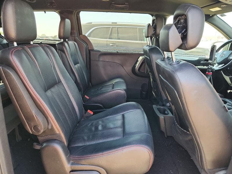2017 DODGE GRAND CARAVAN GT 10