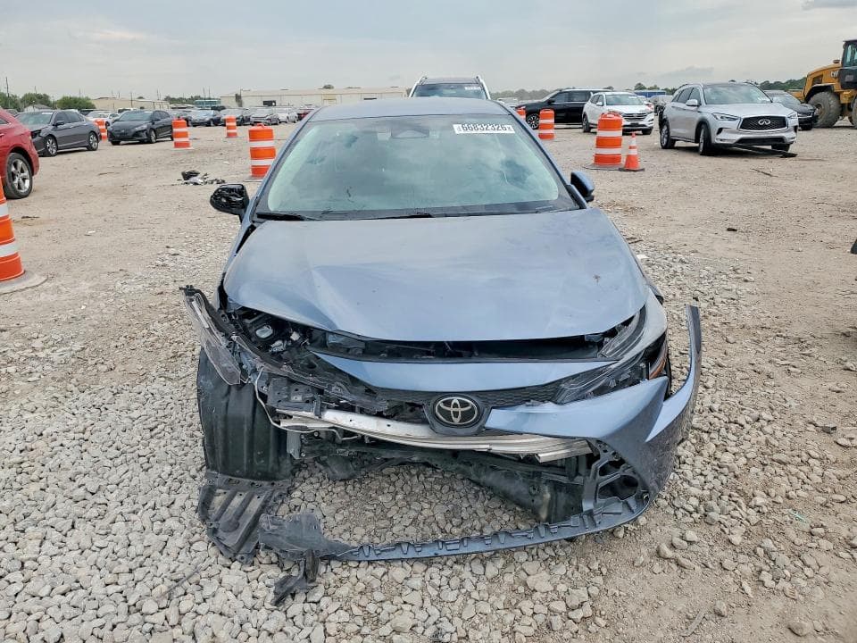 2026 TOYOTA COROLLA LE 5