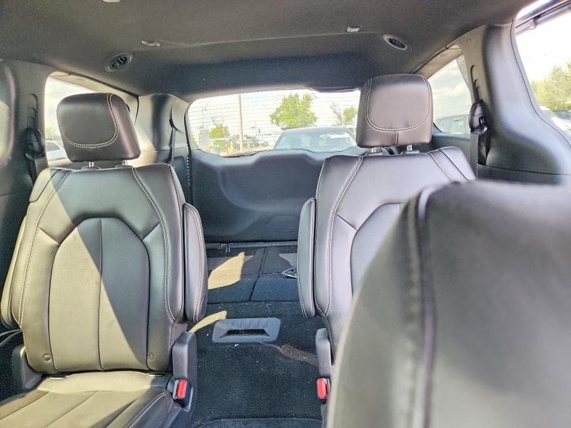 2025 CHRYSLER PACIFICA SELECT 10