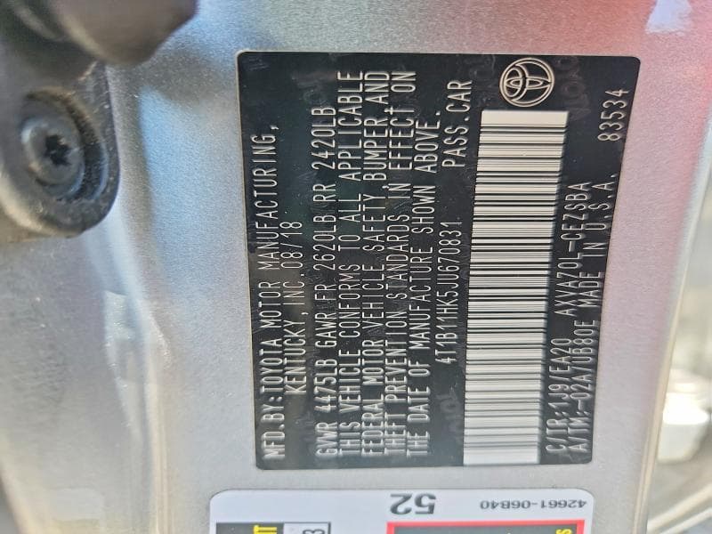 2018 TOYOTA CAMRY SE 12