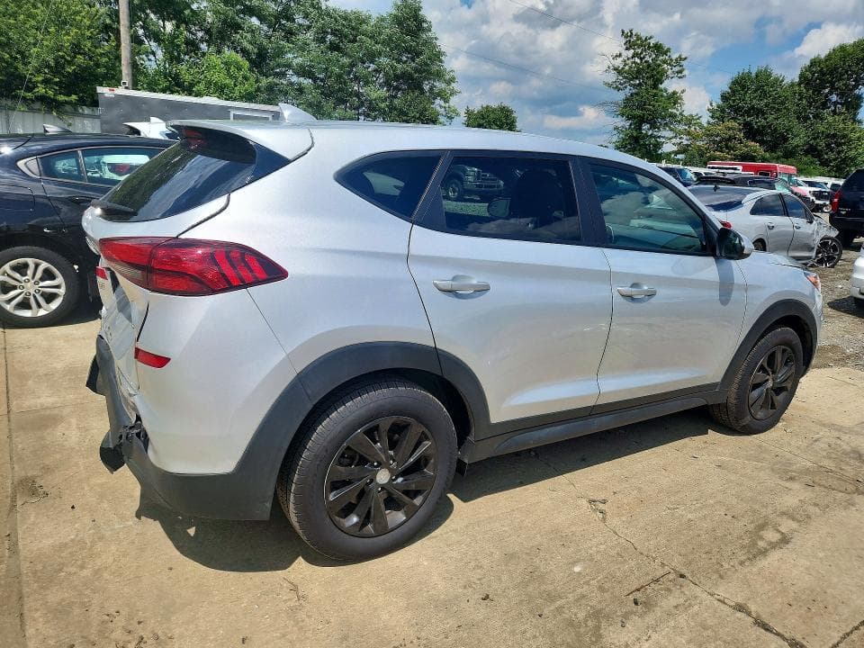 2019 HYUNDAI TUCSON SE 3