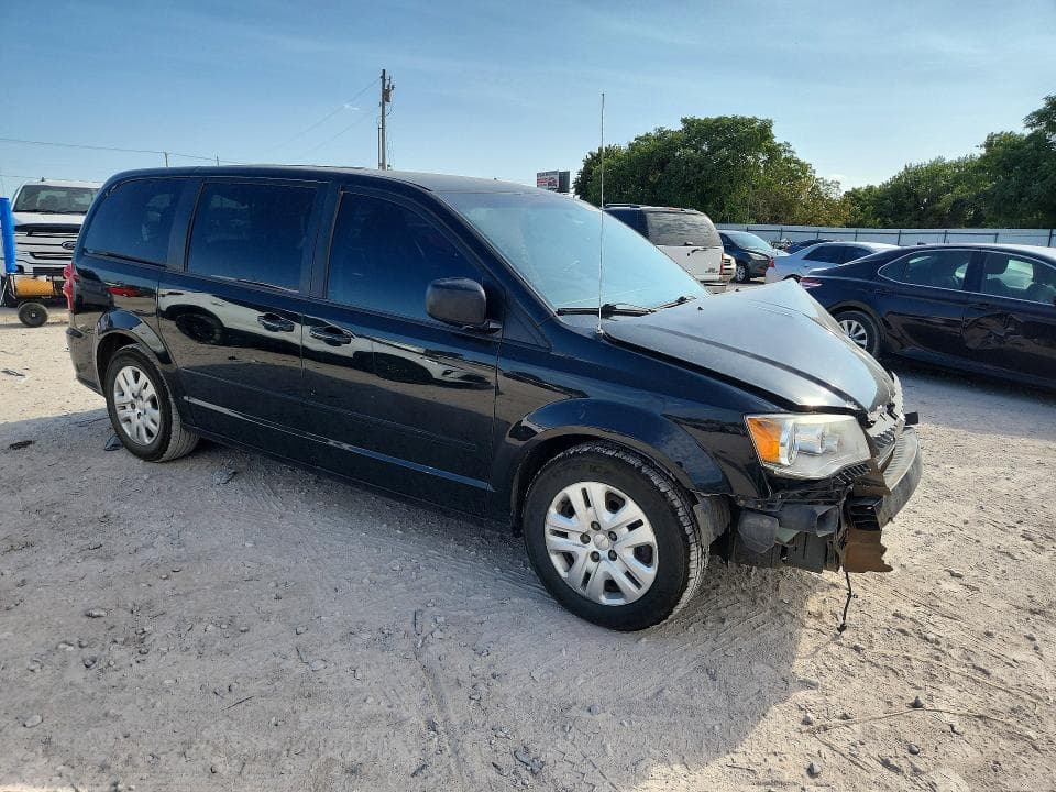 2017 DODGE GRAND CARAVAN SE 4