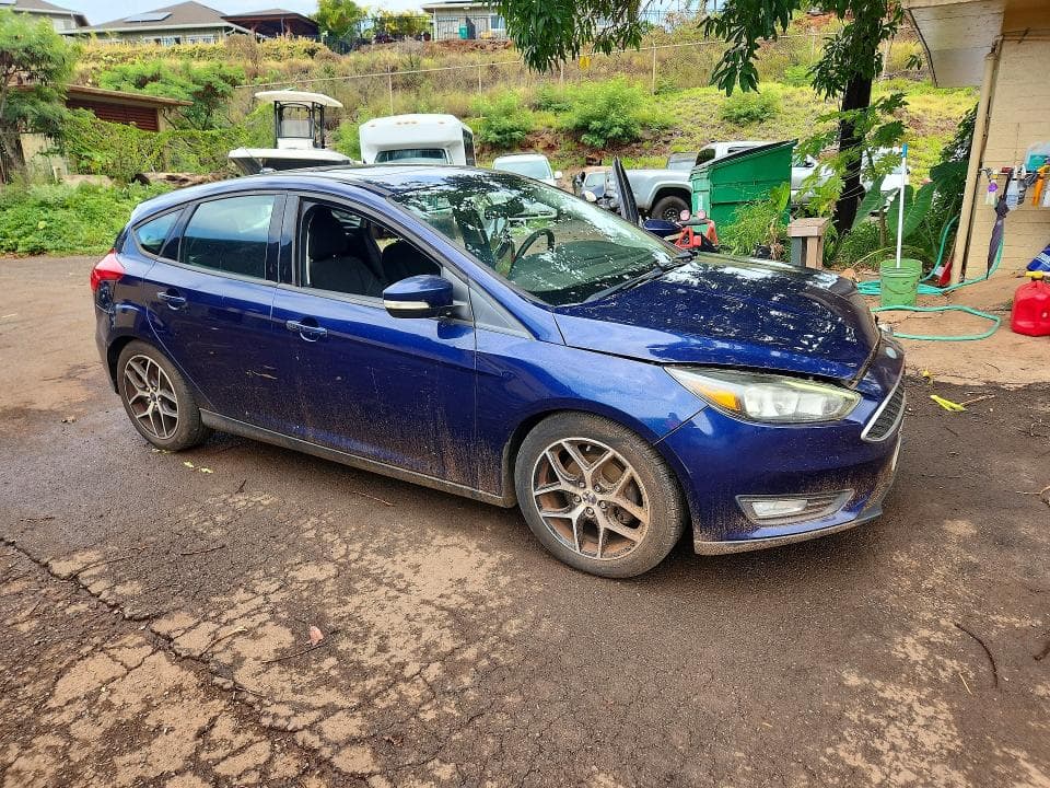2017 FORD FOCUS SEL 4