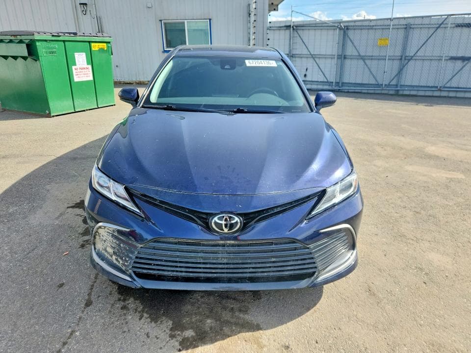 2022 TOYOTA CAMRY LE 5