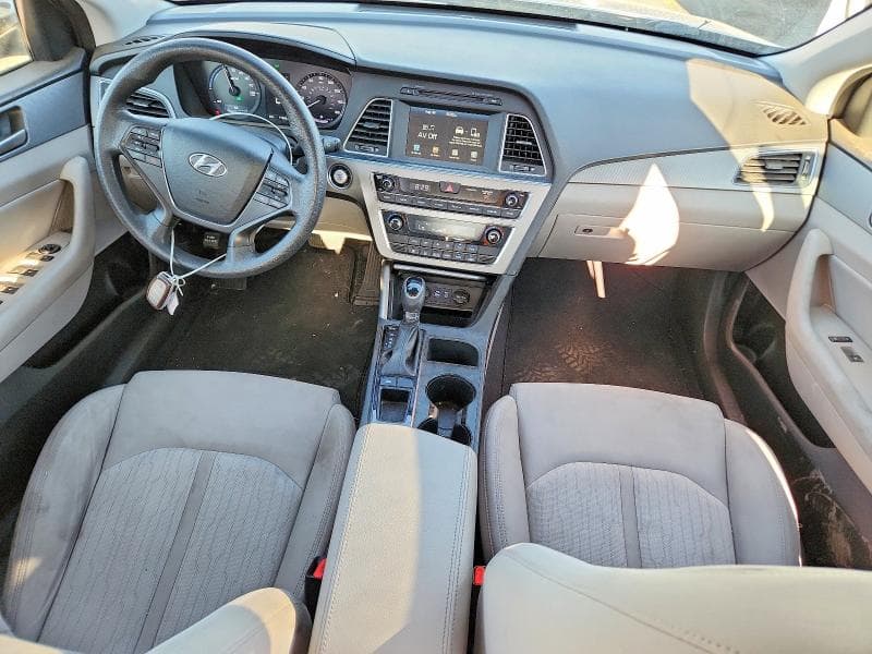 2017 HYUNDAI SONATA HYBRID SE 8