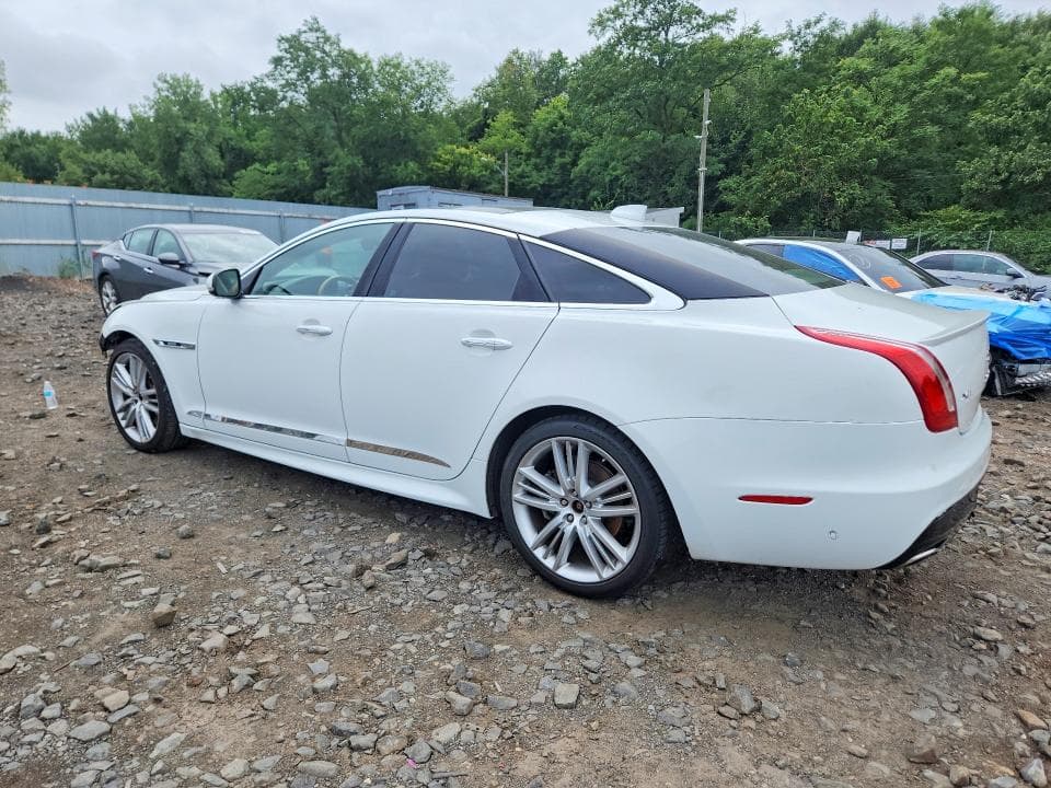 2018 JAGUAR XJ R - SPORT 2