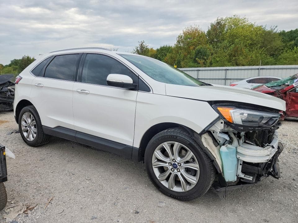 2022 FORD EDGE TITANIUM 4