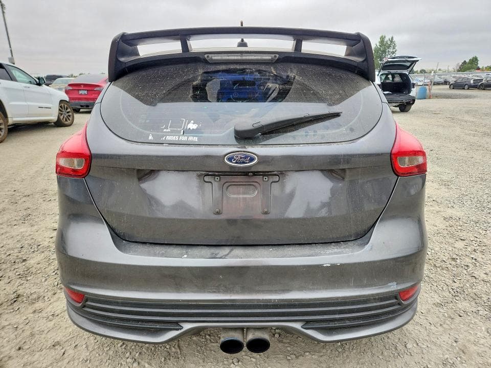 2017 FORD FOCUS ST 6