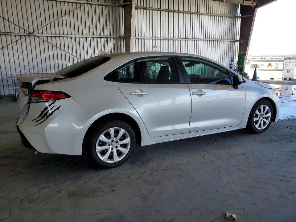 2025 TOYOTA COROLLA LE 3
