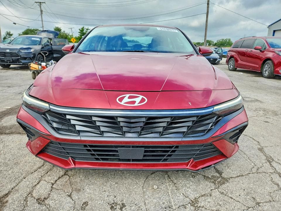 2025 HYUNDAI ELANTRA SEL 5