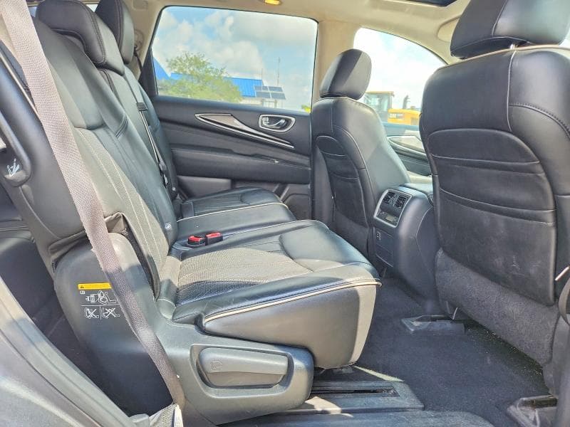 2017 INFINITI QX60 BASE 11