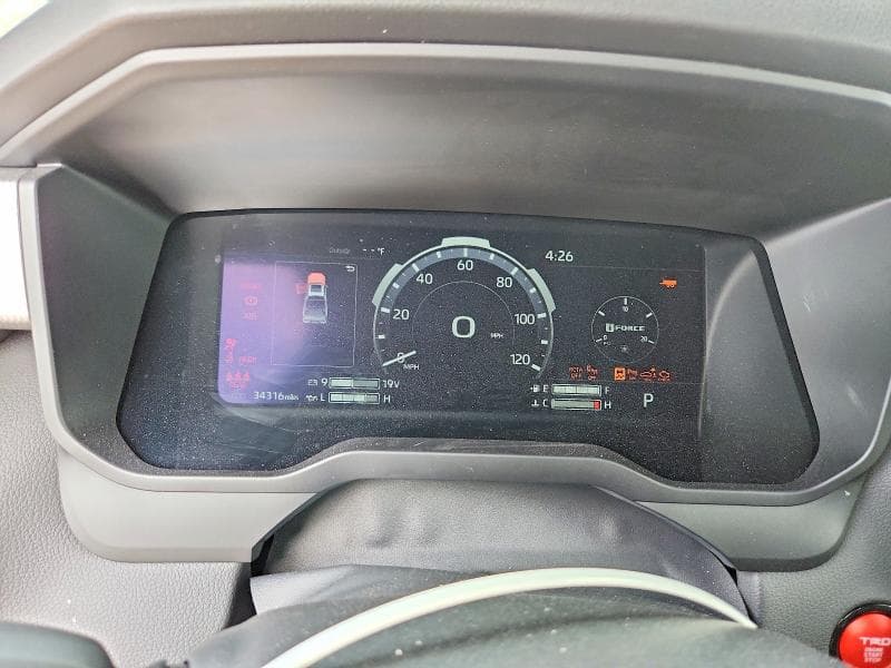 2025 TOYOTA TUNDRA LIMITED 9
