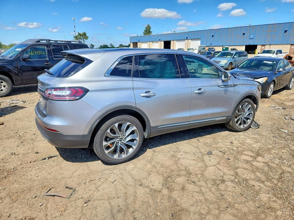 2022 LINCOLN NAUTILUS RESERVE 3