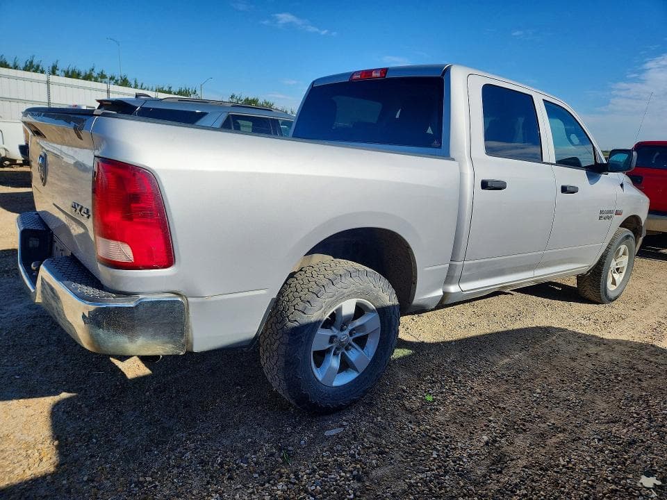 2017 RAM 1500 ST 3