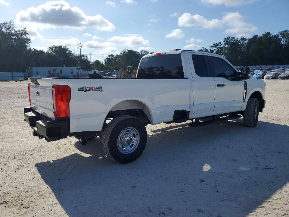 2024 FORD F350 SUPER DUTY 3