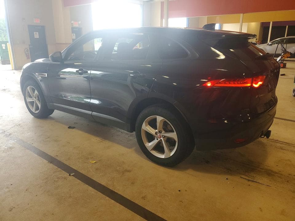 2017 JAGUAR F-PACE PREMIUM 2