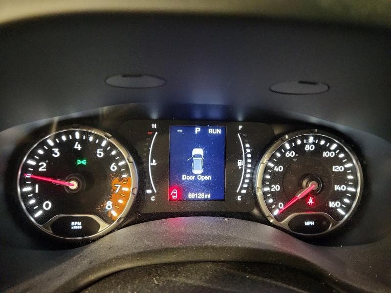 2017 JEEP RENEGADE LATITUDE 9