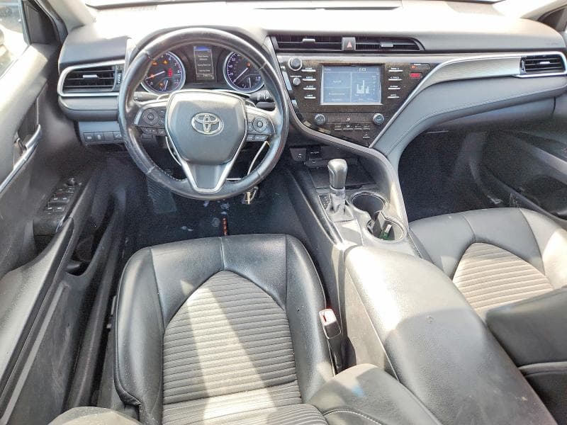 2018 TOYOTA CAMRY SE 8
