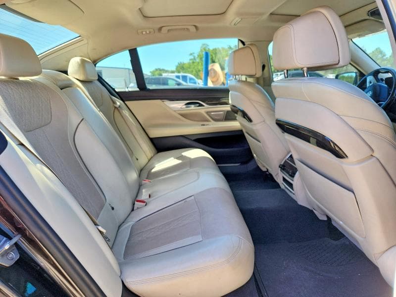 2017 BMW 740 I 10