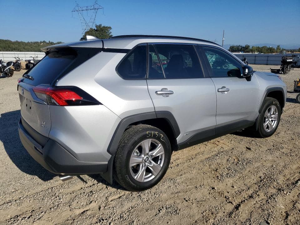 2025 TOYOTA RAV4 LE 3