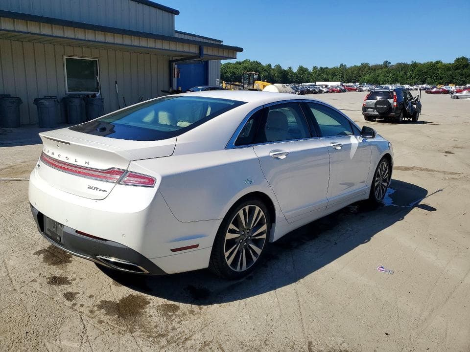 2017 LINCOLN MKZ RESERVE 3