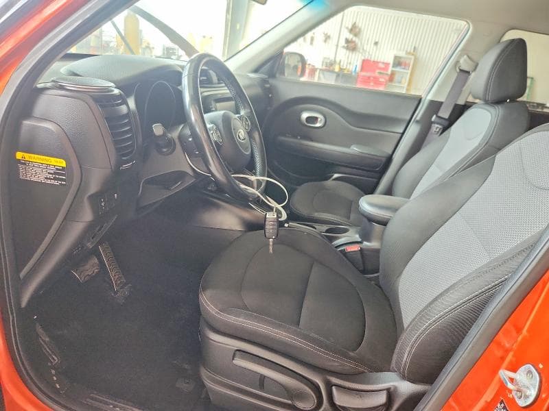 2019 KIA SOUL + 7