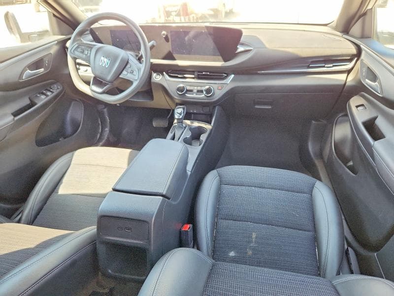 2025 BUICK ENVISTA PREFERRED 8