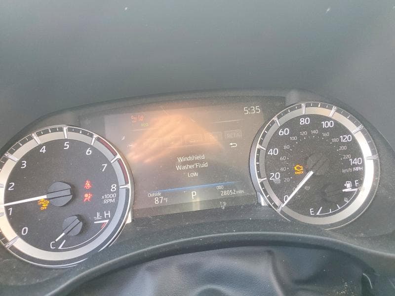 2023 TOYOTA HIGHLANDER XLE 9
