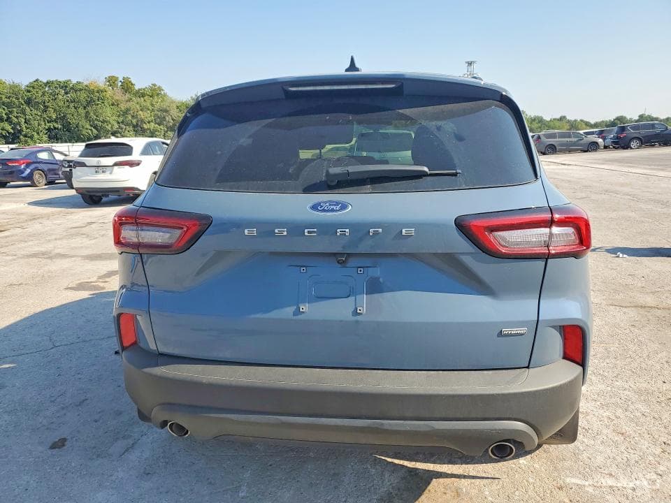 2025 FORD ESCAPE ST LINE 6
