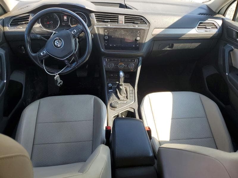 2018 VOLKSWAGEN TIGUAN SE SE 8