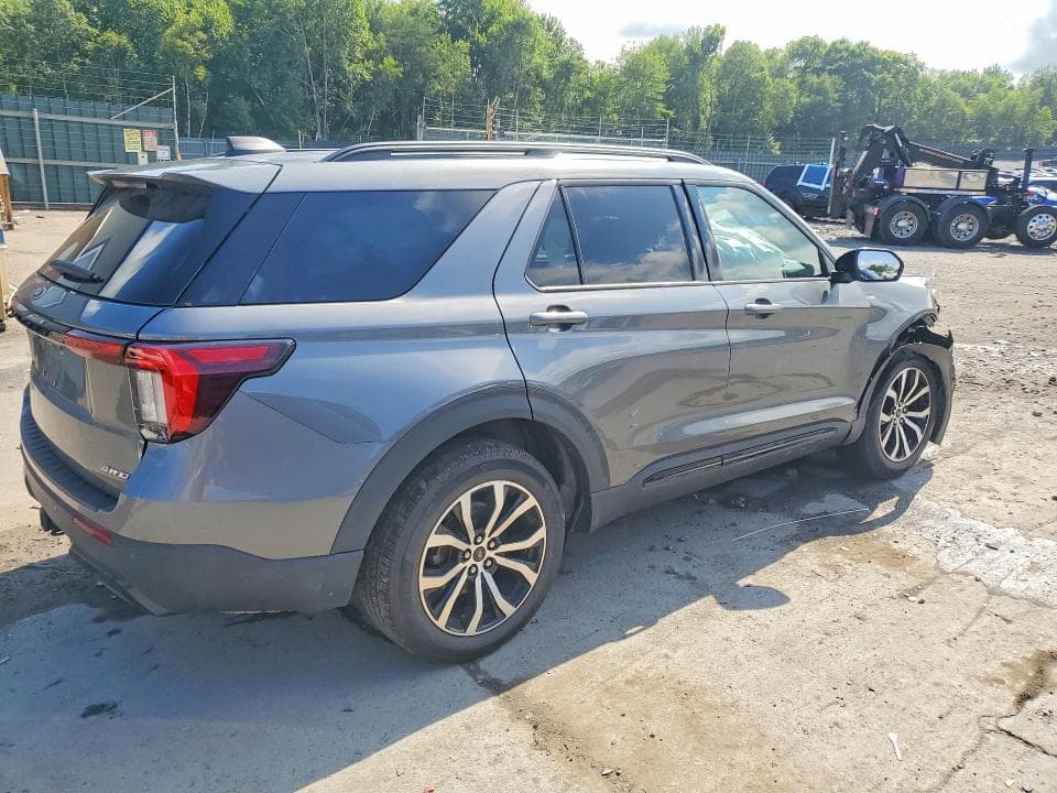 2025 FORD EXPLORER ST-LINE 3
